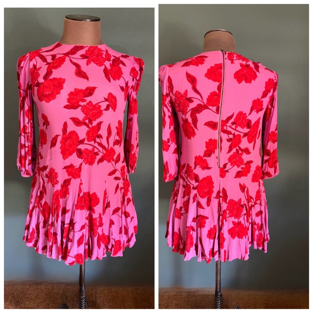 Olivacious Midi Dress size L